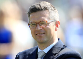 Roger Varian image